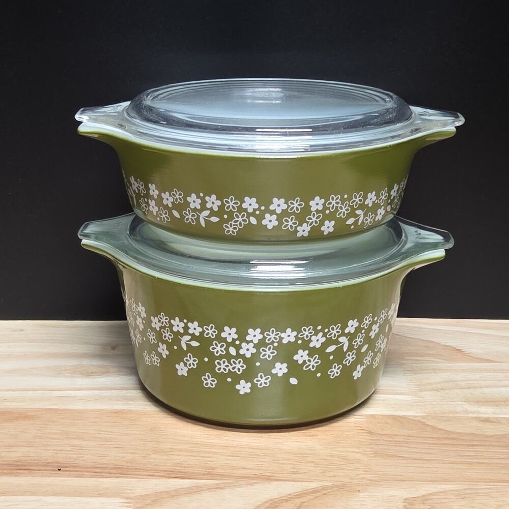 Pyrex Crazy Daisy Casserole Set of 2 Lidded 471/473 Spring Blossom 500ml 1L USA